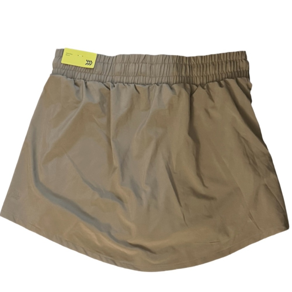 All In Motion Women's Mid Rise Skort - Picture 2 of 6